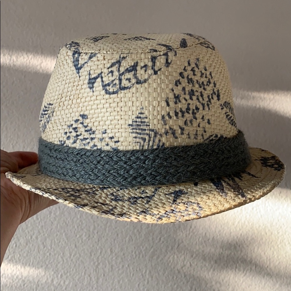 Axel and Hudson fore!! Pineapple Print Trilby hat